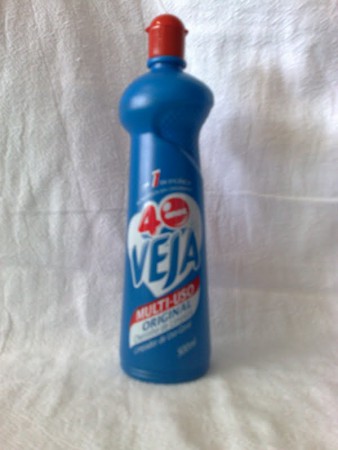Multi uso Veja antibactericida - R$ 3,15 